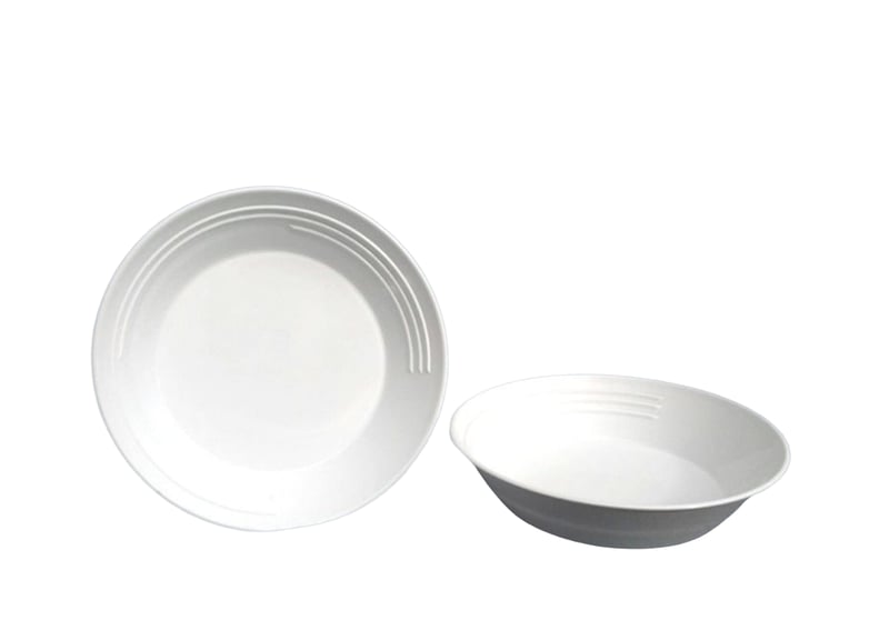 Plastic and Metal Pans
